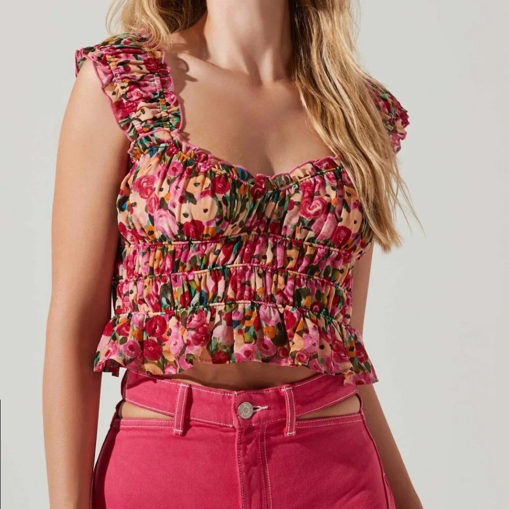 ASTR The Label Rosita Top - NWT - Picture 3 of 6